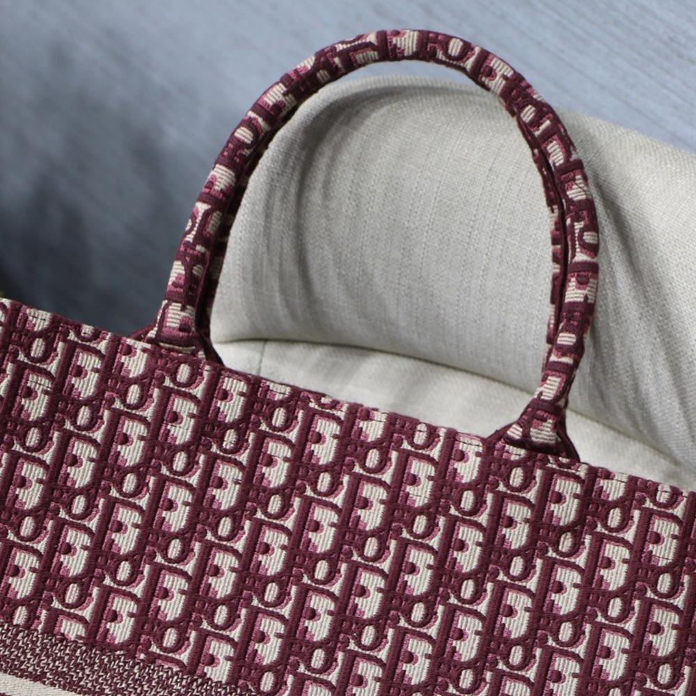 Book Tote