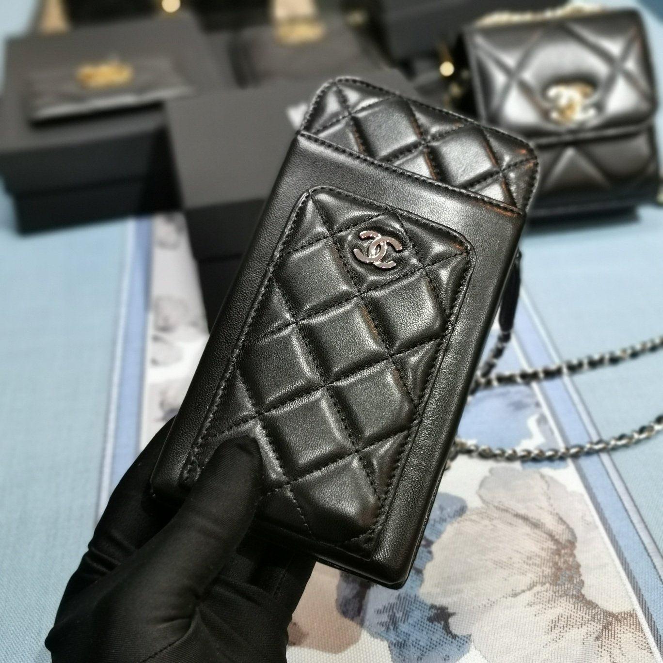 quilted phone holder wallet