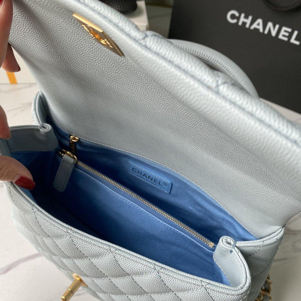 Medium Flap Bag with Handle