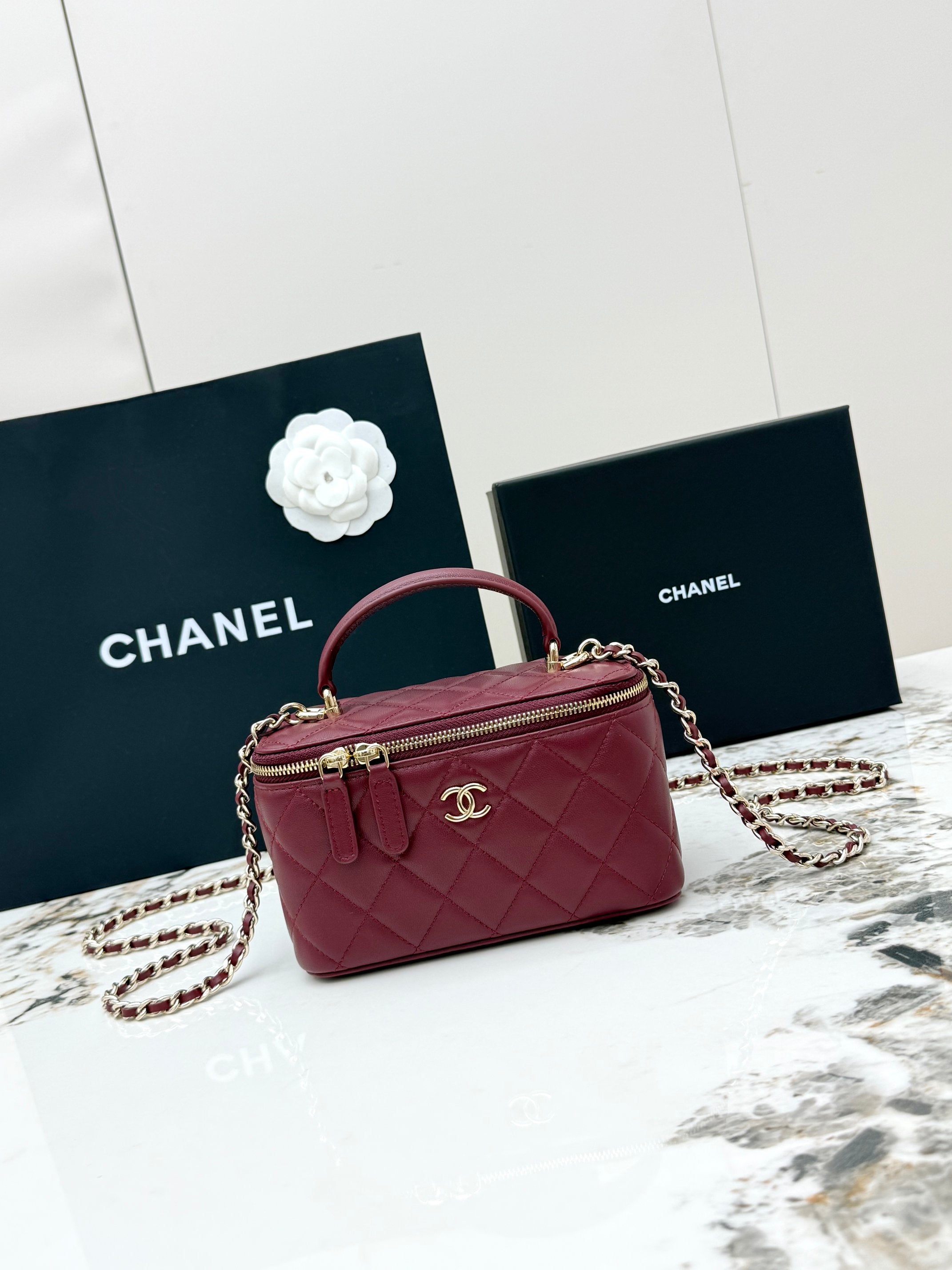 19 Flap Bag