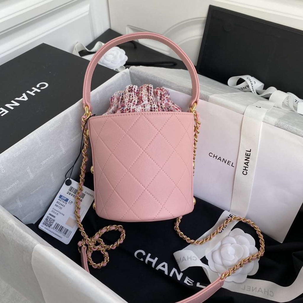 2020 Tweed Soul Bucket Bag Pink