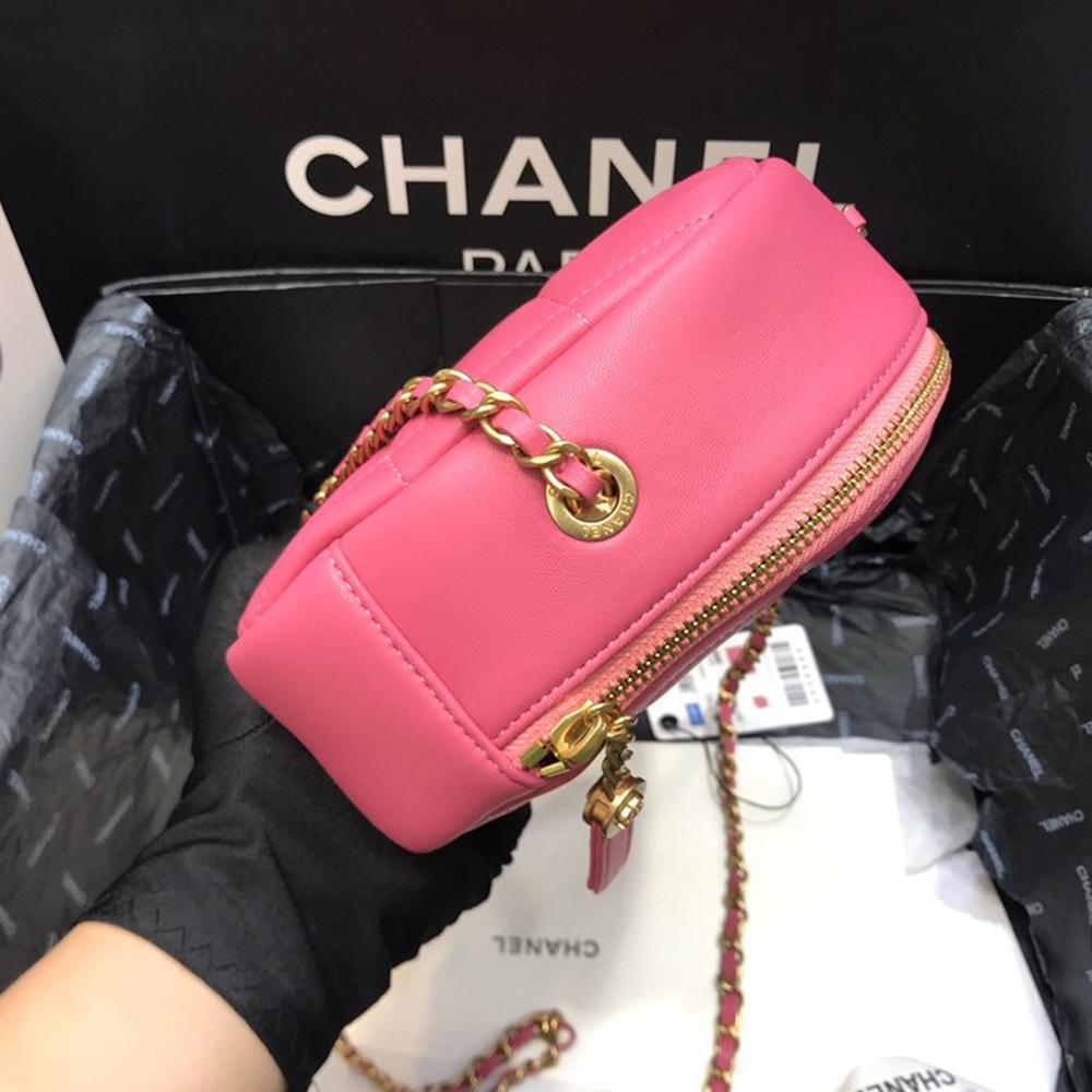 lambskin diamond cut Pink bag