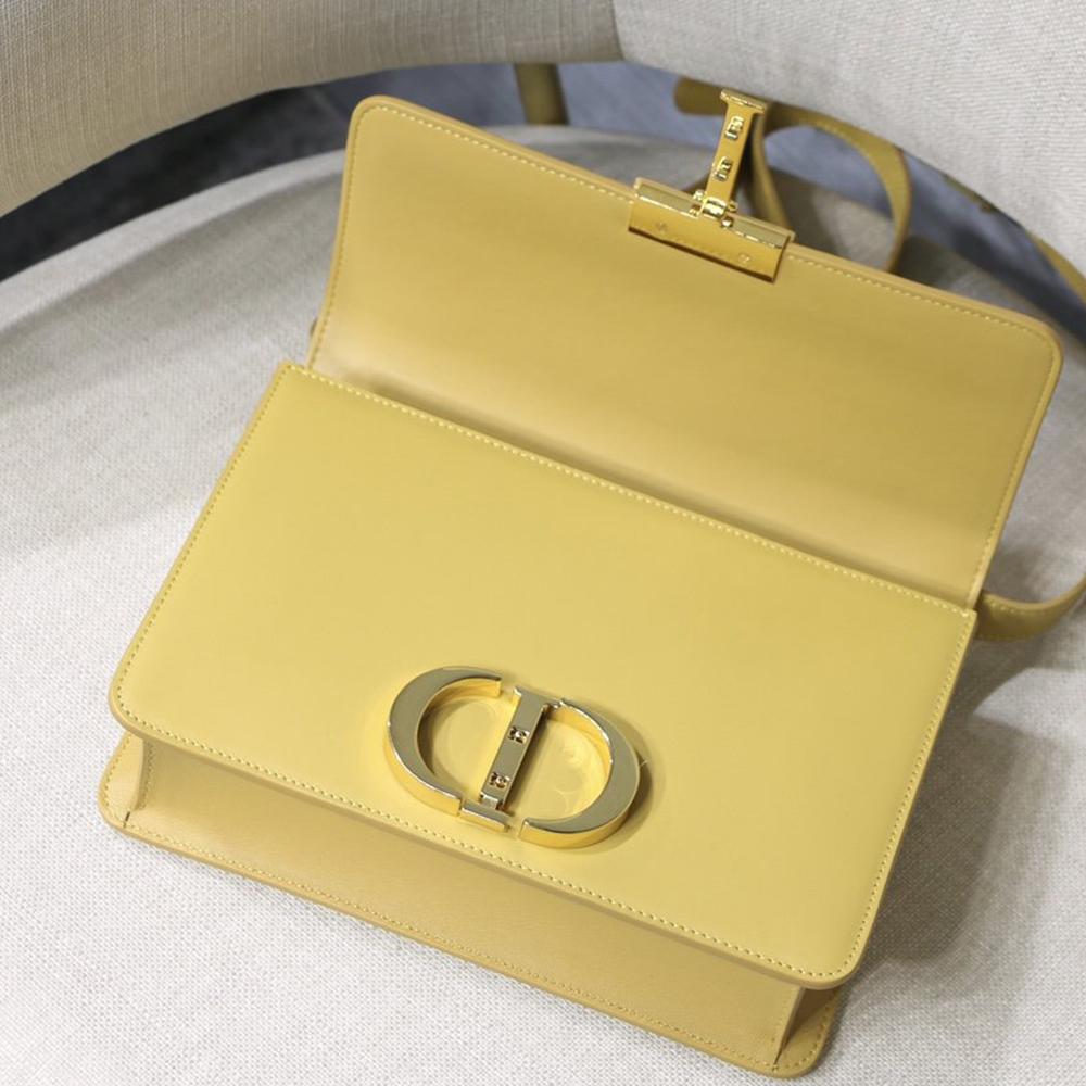 30 Montaigne Pouch