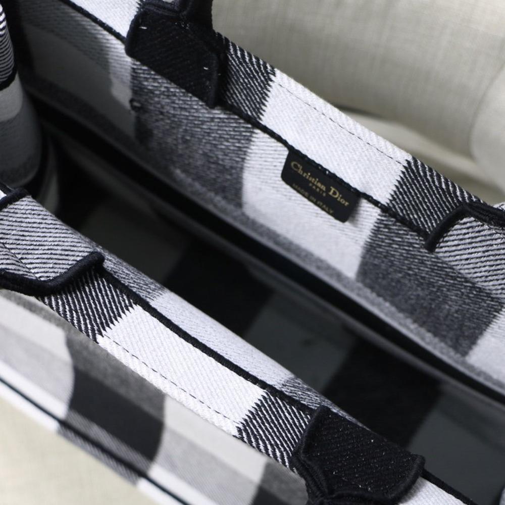 Book Tote