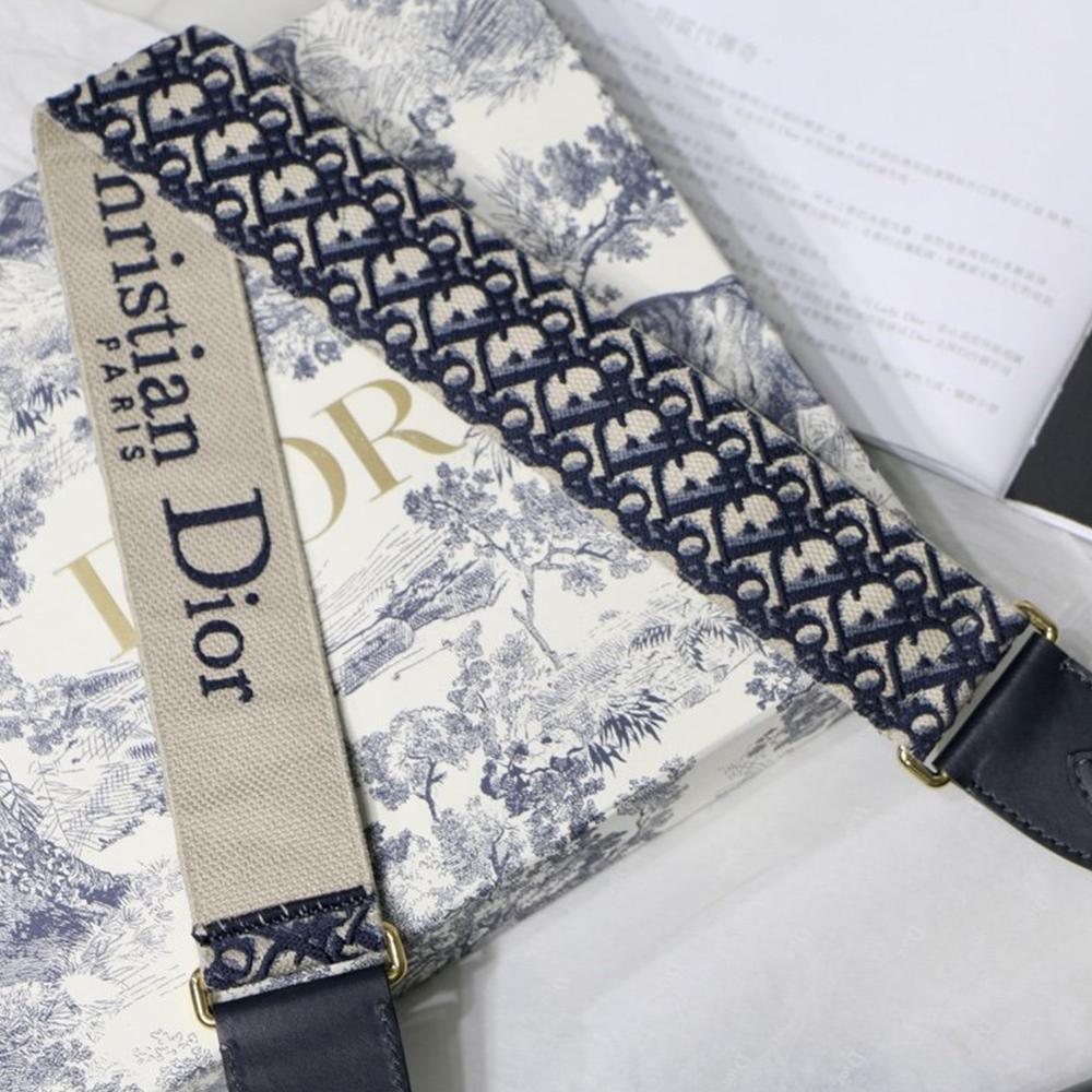 Medium Bobby Bag