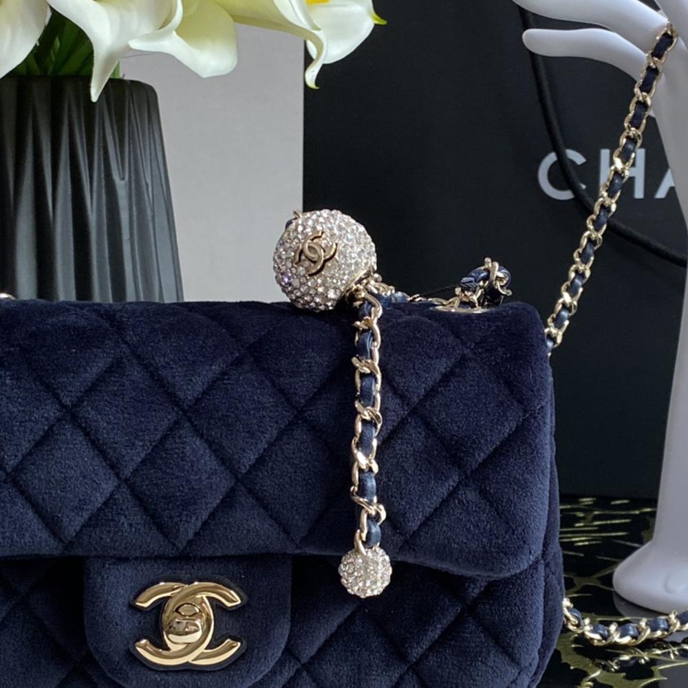 Square Mini Classic Flap Bag Velvet