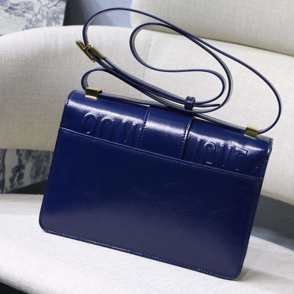 30 Montaigne Bag