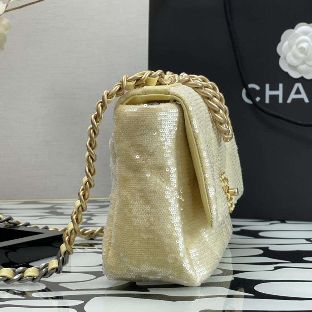 19 sequin Flap Bag
