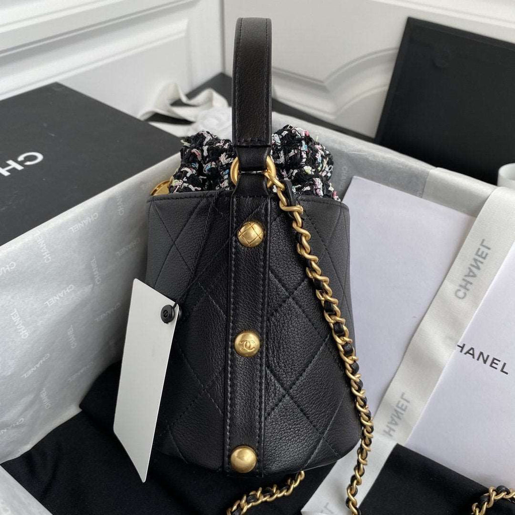 2020 Tweed Soul Bucket Bag Black