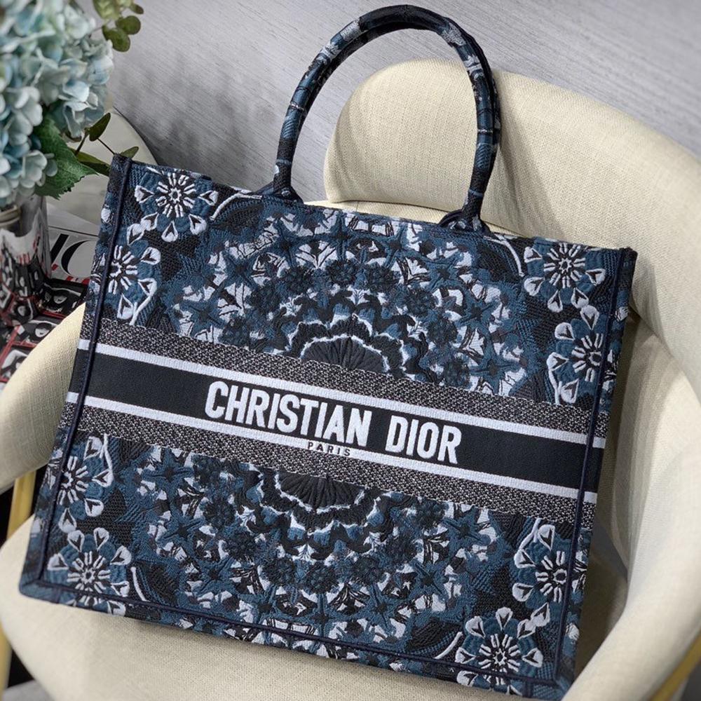 Book Tote