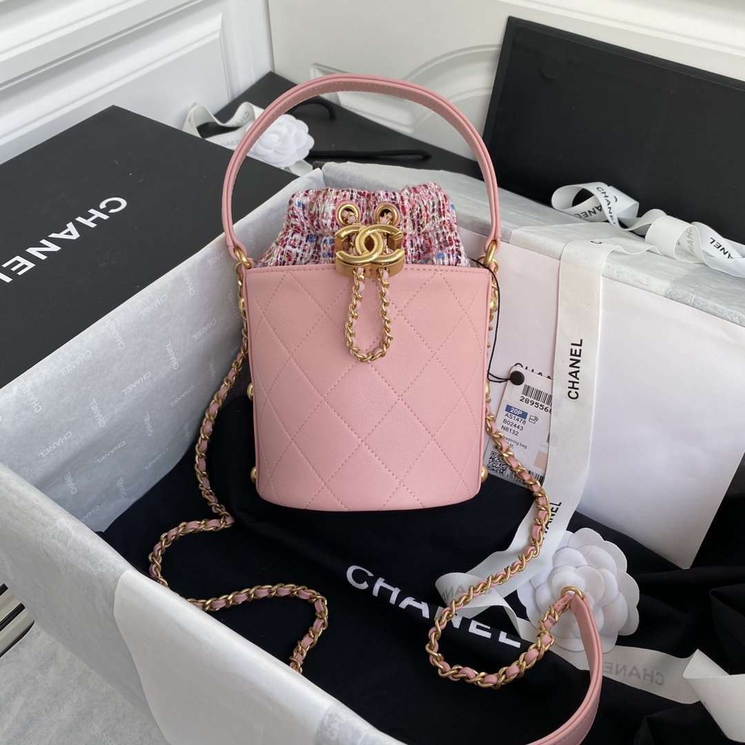 2020 Tweed Soul Bucket Bag Pink