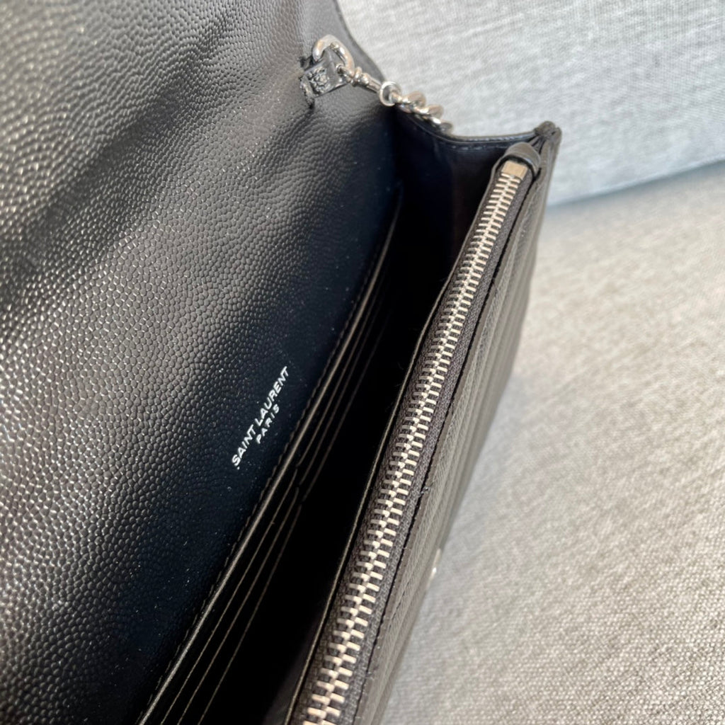 Cassandre Envelope Chain Wallet Black Grain Leather 19x11.5x4 cm