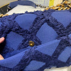 19 Denim medium Flap Bag
