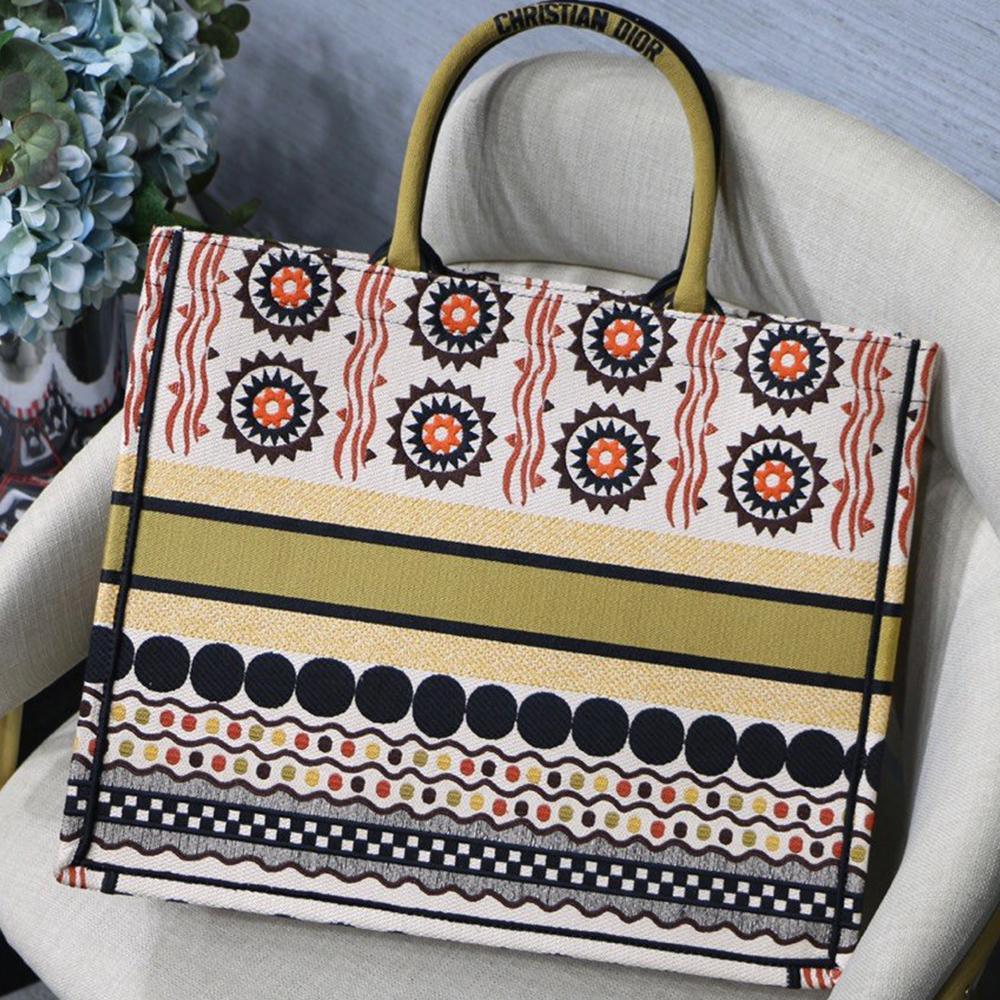 Book Tote