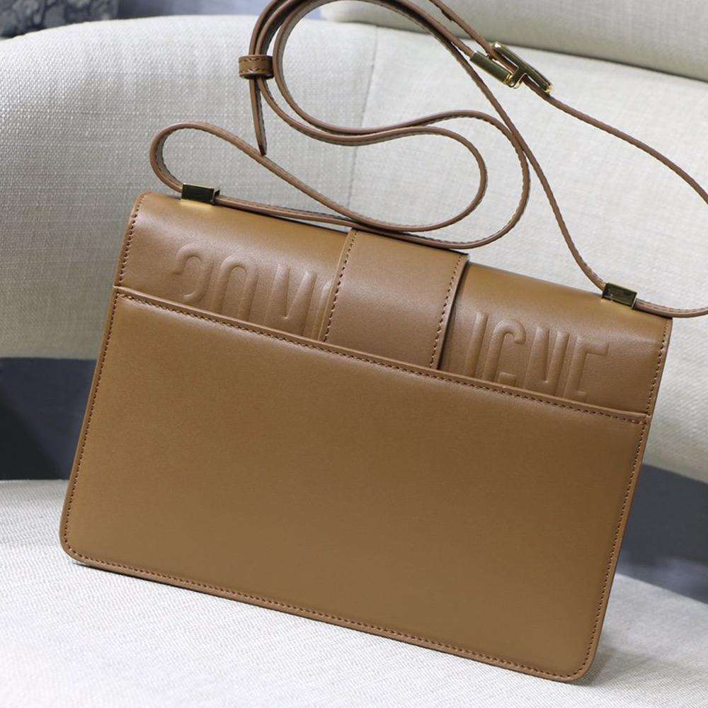 30 Montaigne Bag