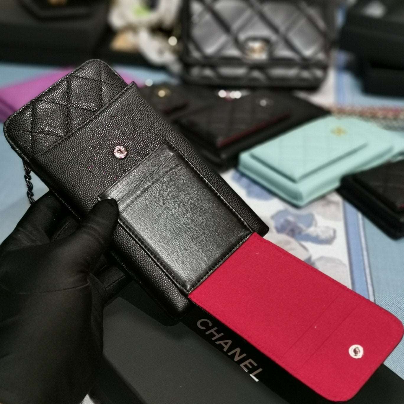 Caviar quilted CC phone holder Wallet