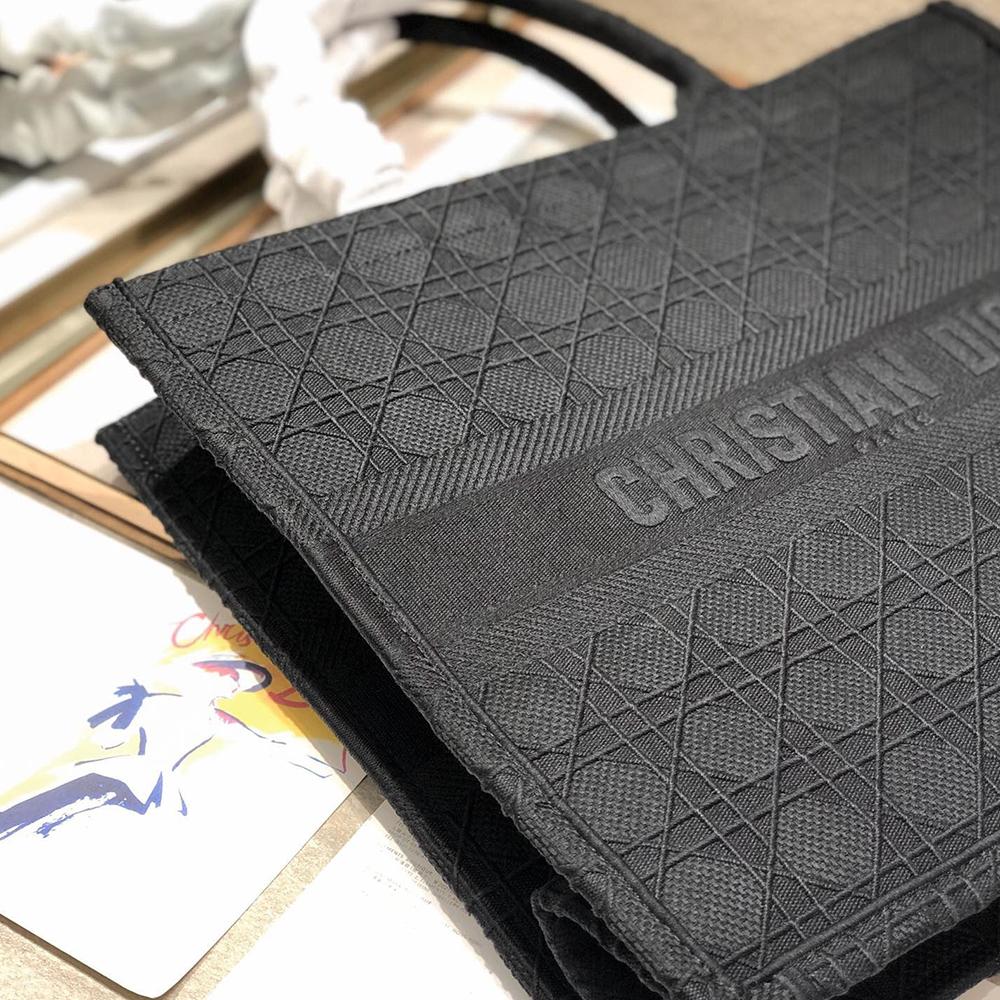 Book Tote