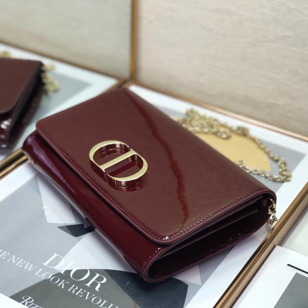 30 Montaigne Pouch