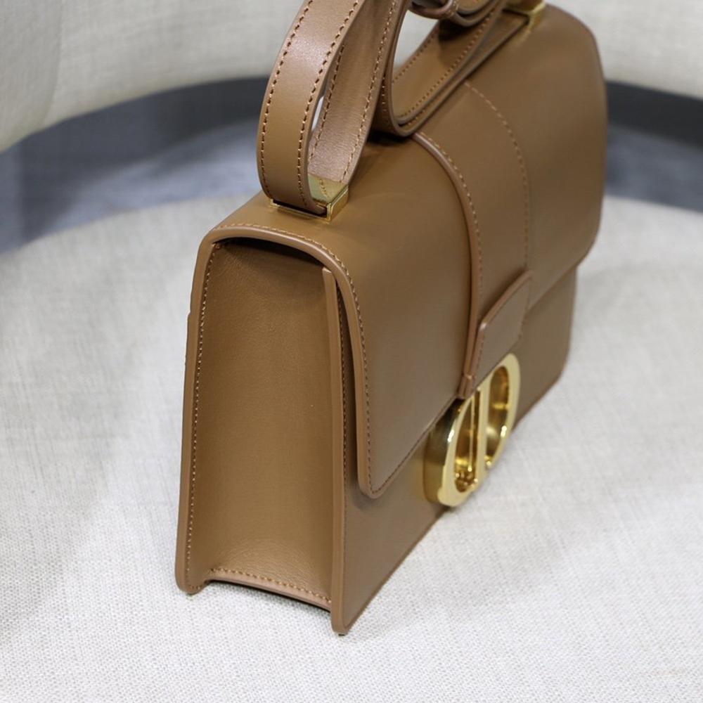 30 Montaigne Bag
