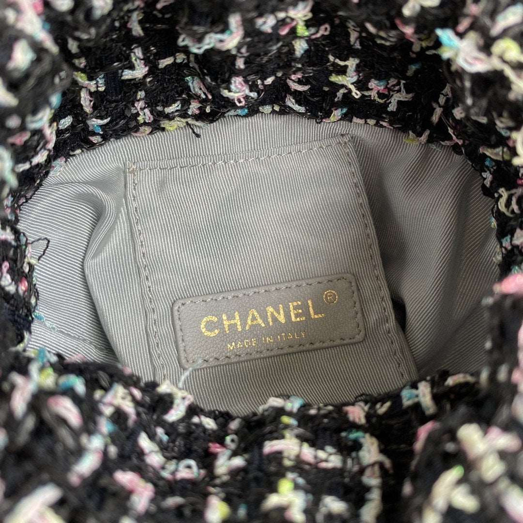 2020 Tweed Soul Bucket Bag Black