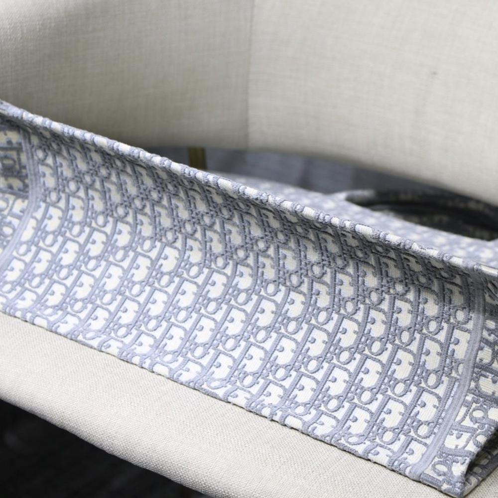Book Tote