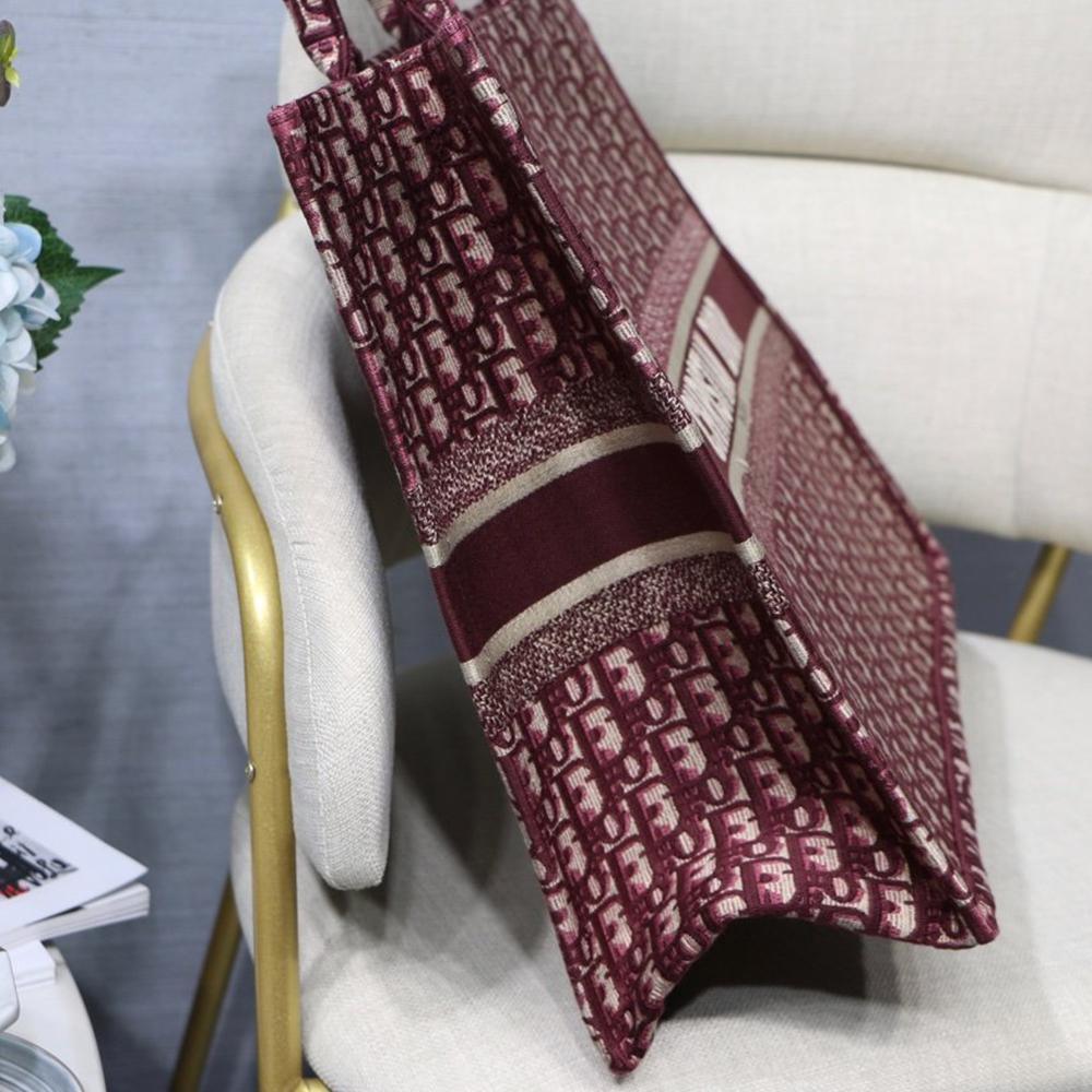 Book Tote