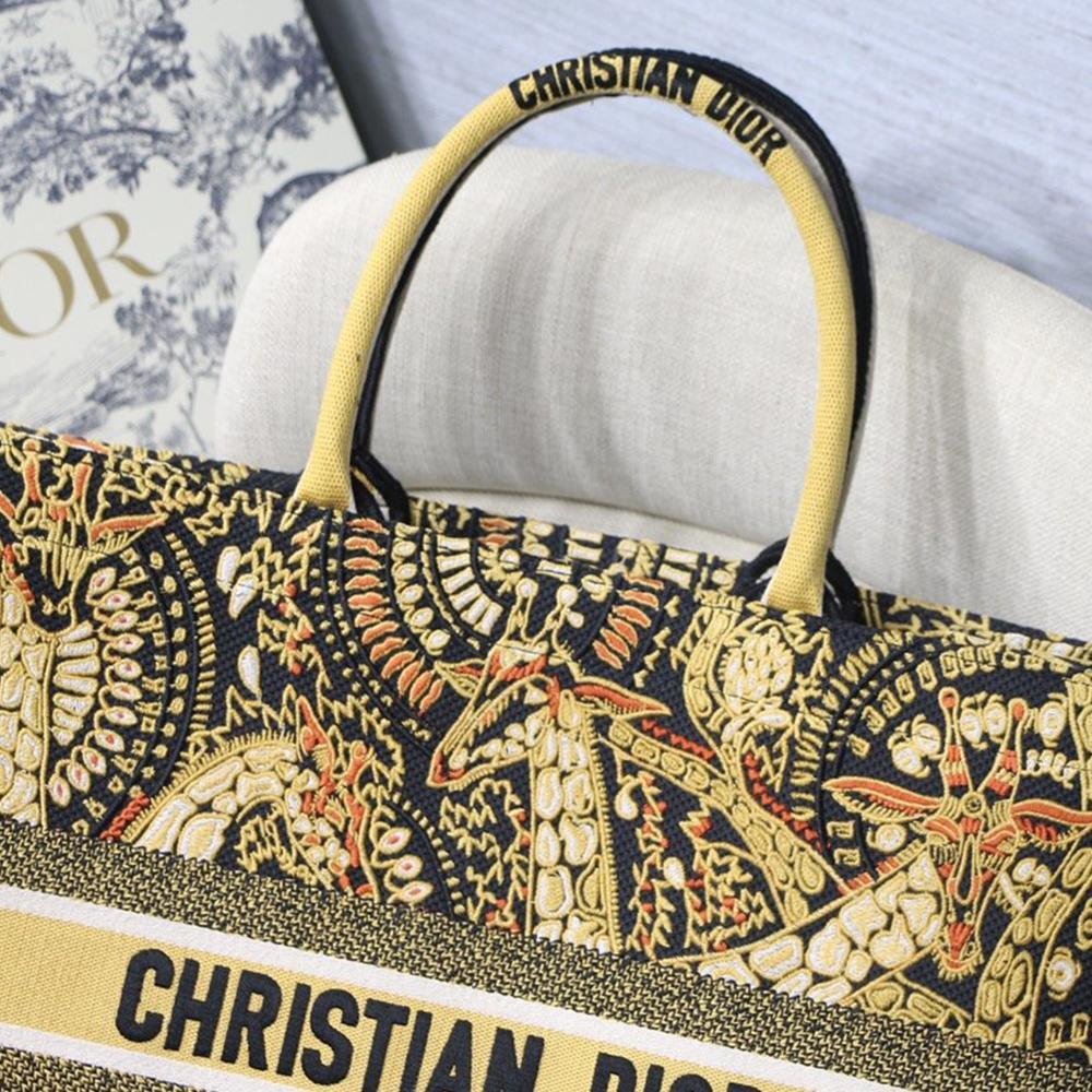Book Tote
