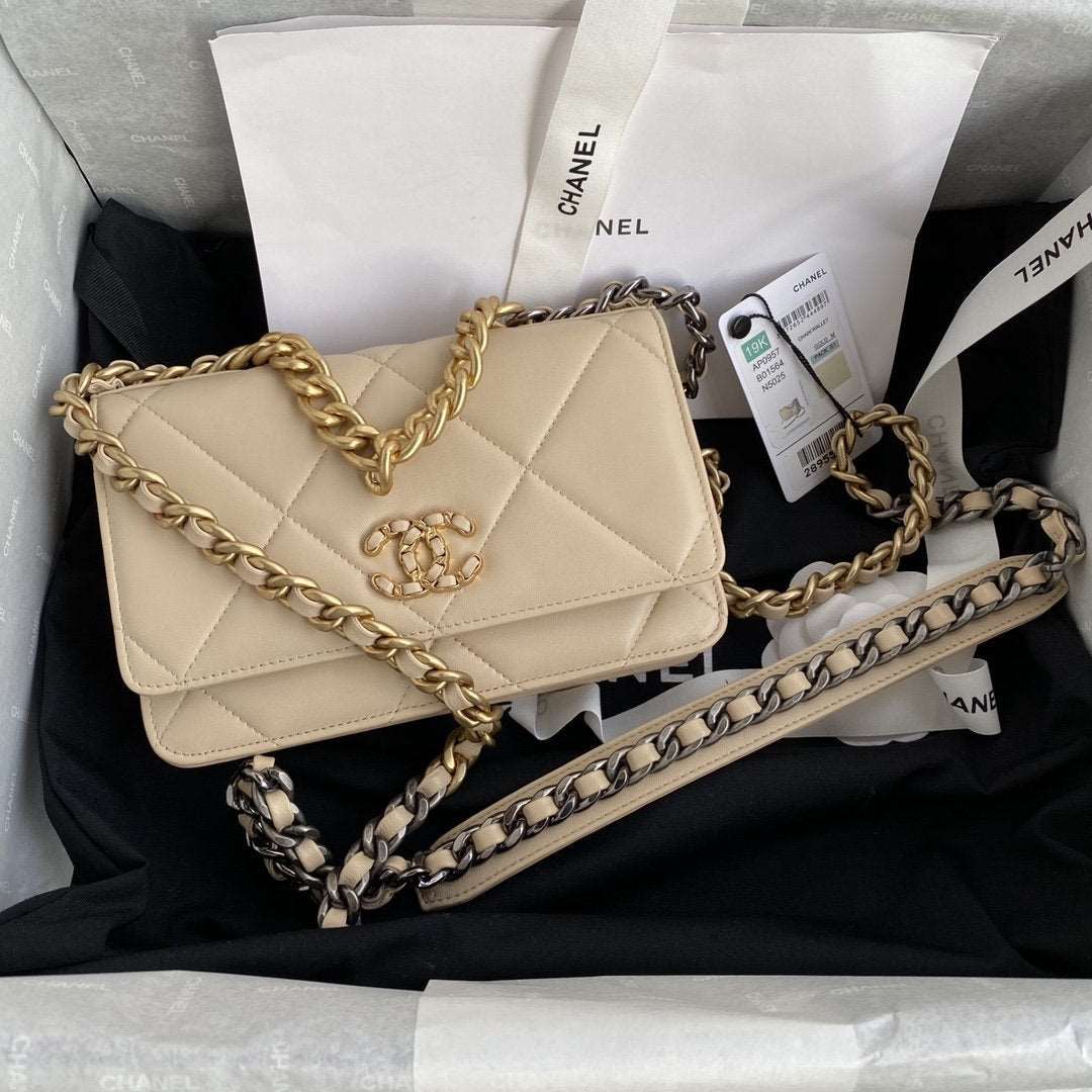 19 Wallet on chain WOC beige