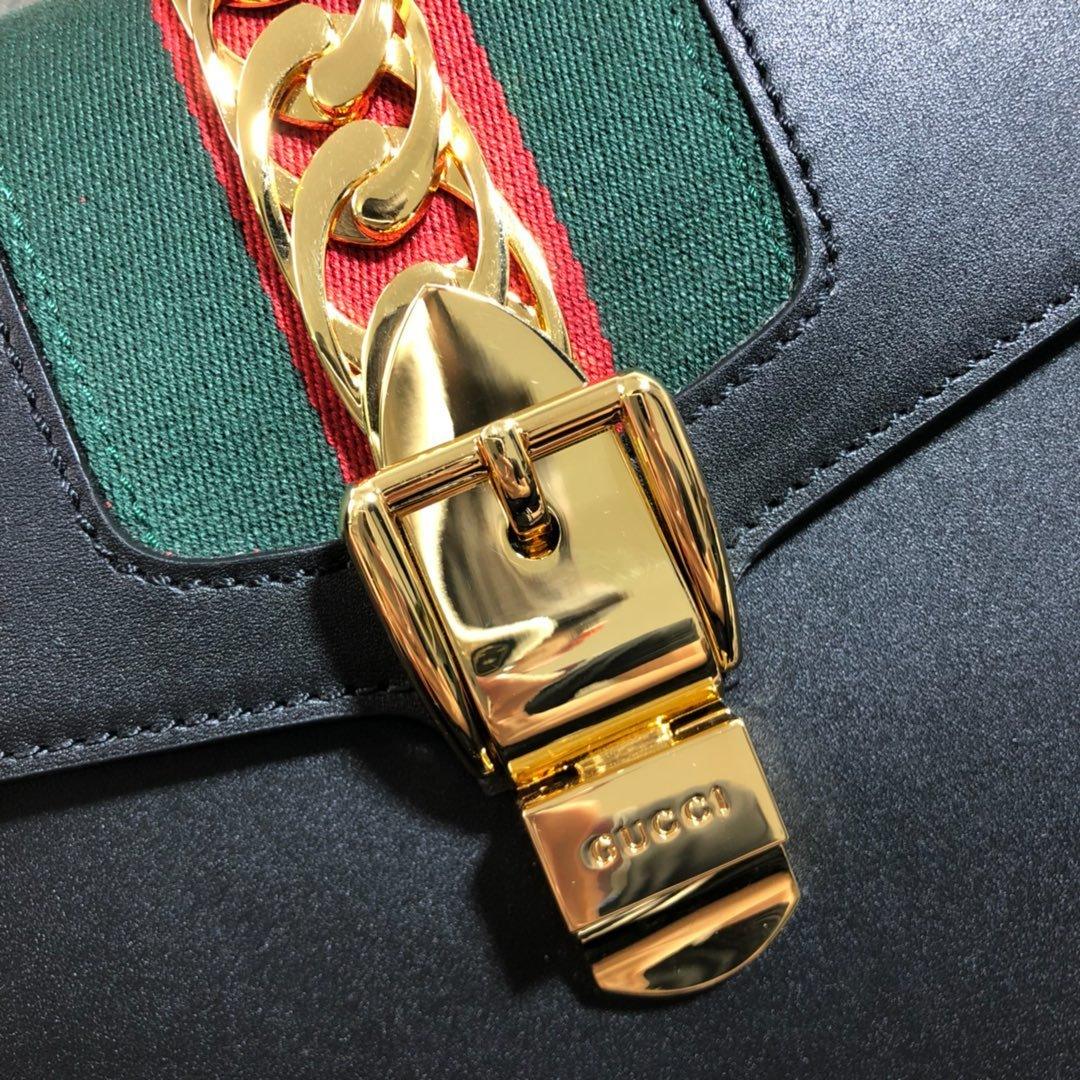 GG Sylvie Leather Medium Top Handle Bag