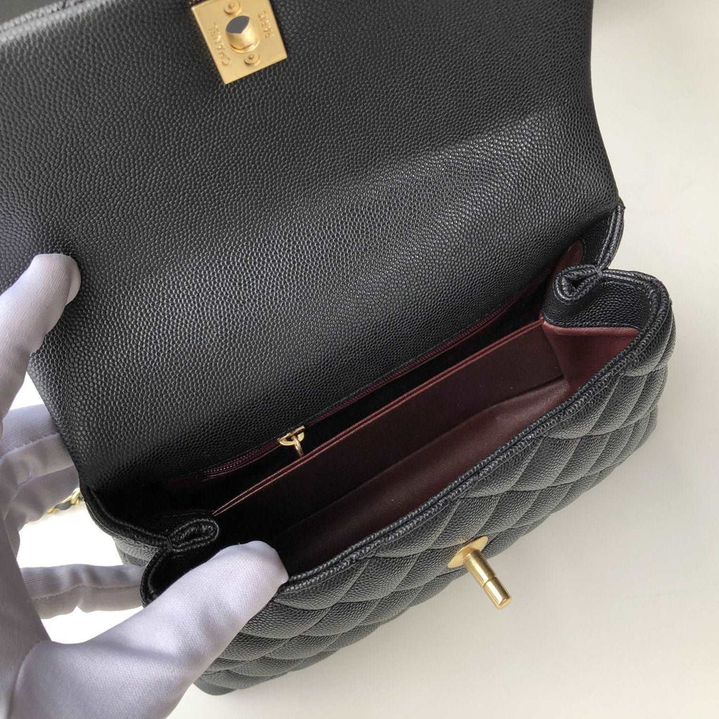 small flap Bag With Coco Handle