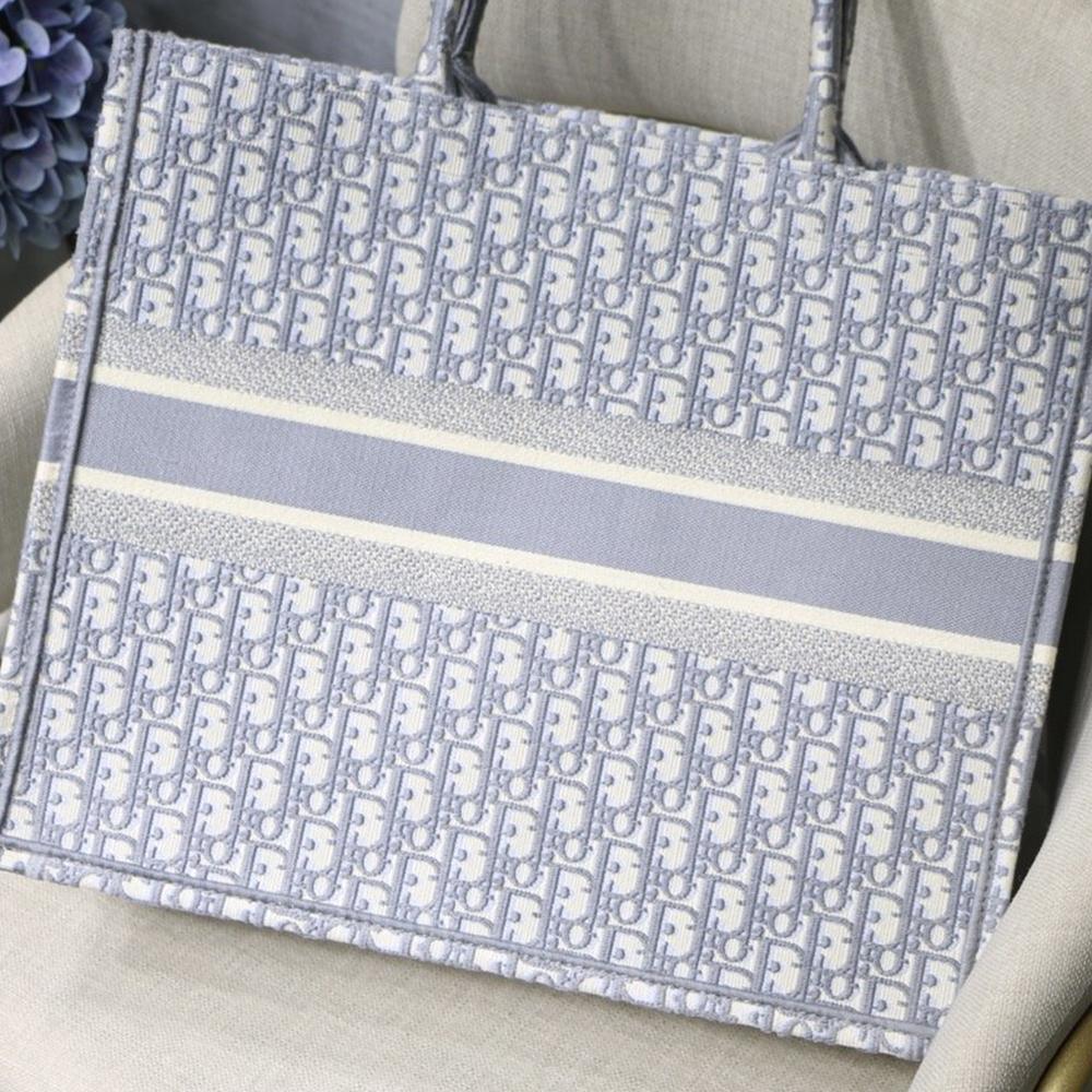 Book Tote