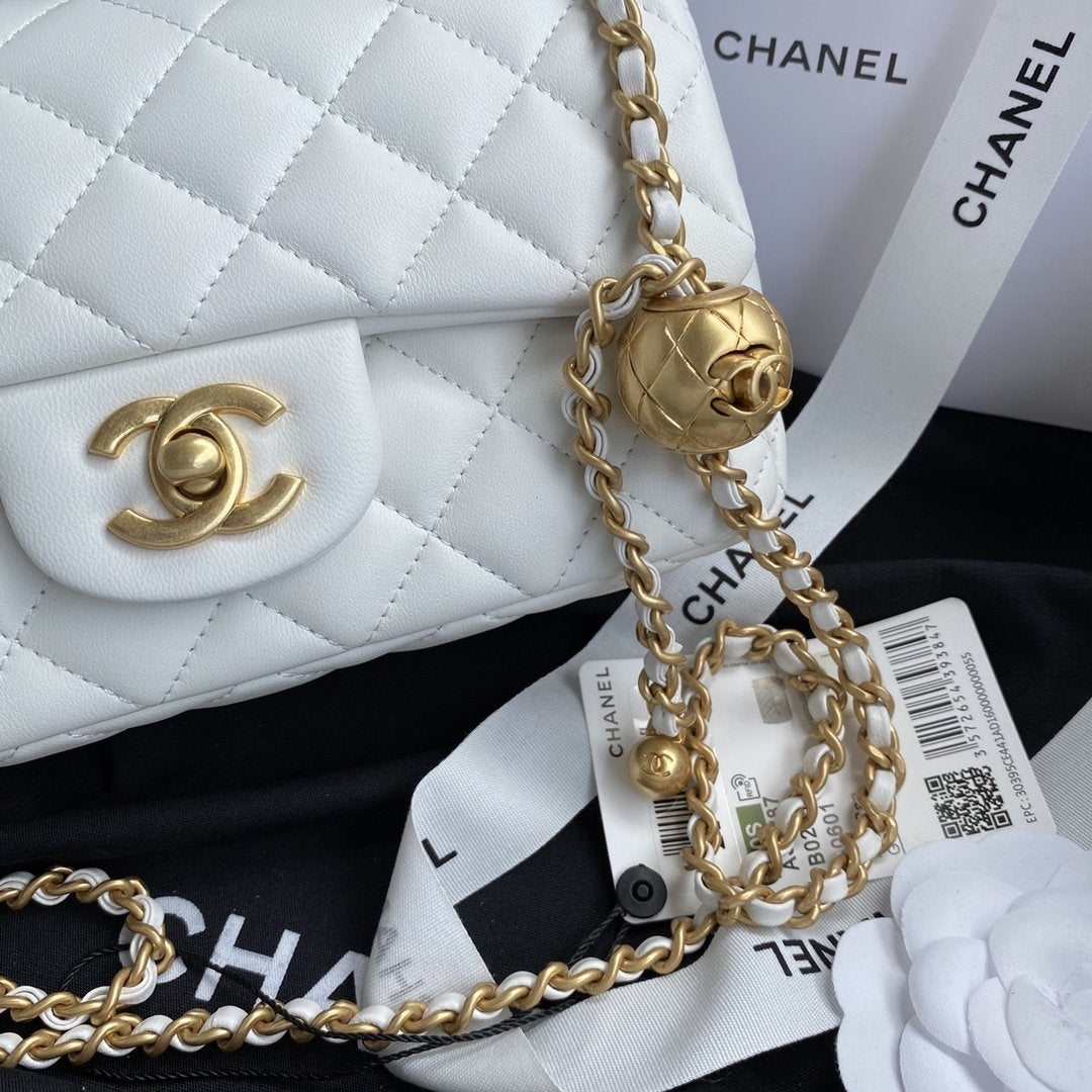 Pearl crush Mini Flap Bag