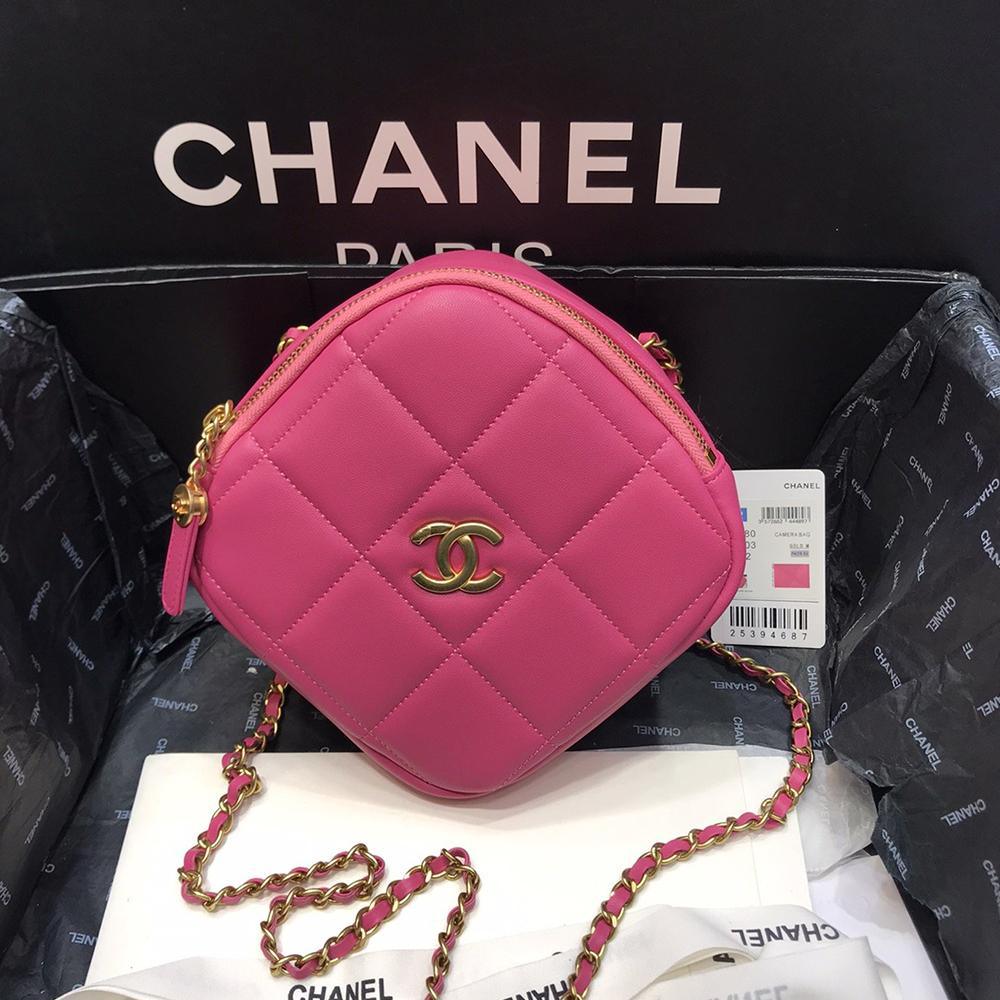 lambskin diamond cut Pink bag