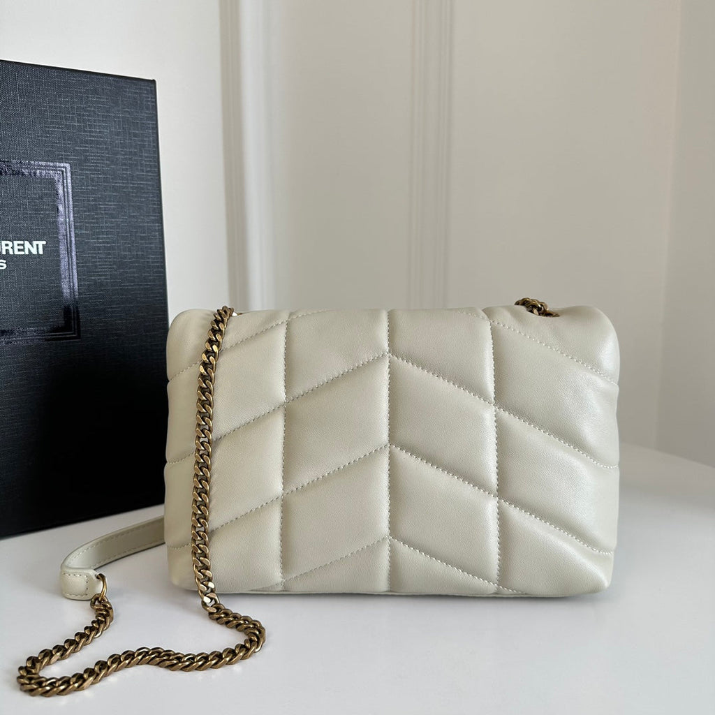 Loulou Puffer Toy Quilted Lambskin Shoulder Crossbody Bag with Chain Strap White (23 x 15.5 x 8.5) cm