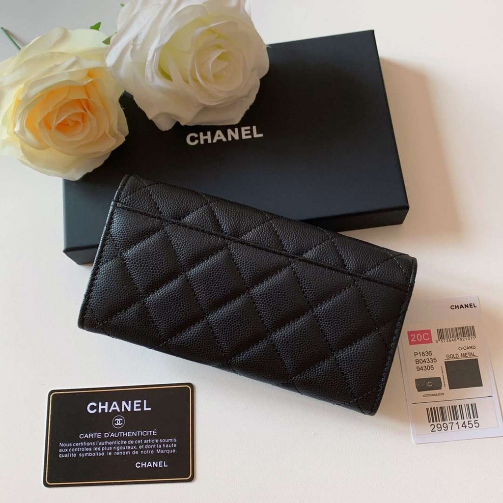 caviar quilted gusset flap Wallet