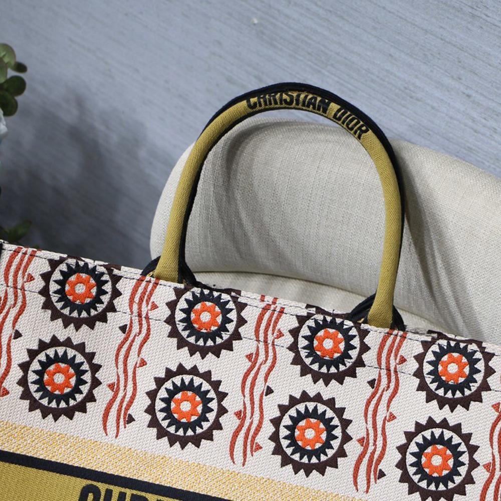 Book Tote
