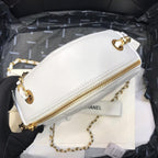 Runway white lambskin Leather Diamond Cut Bag Gold Chain