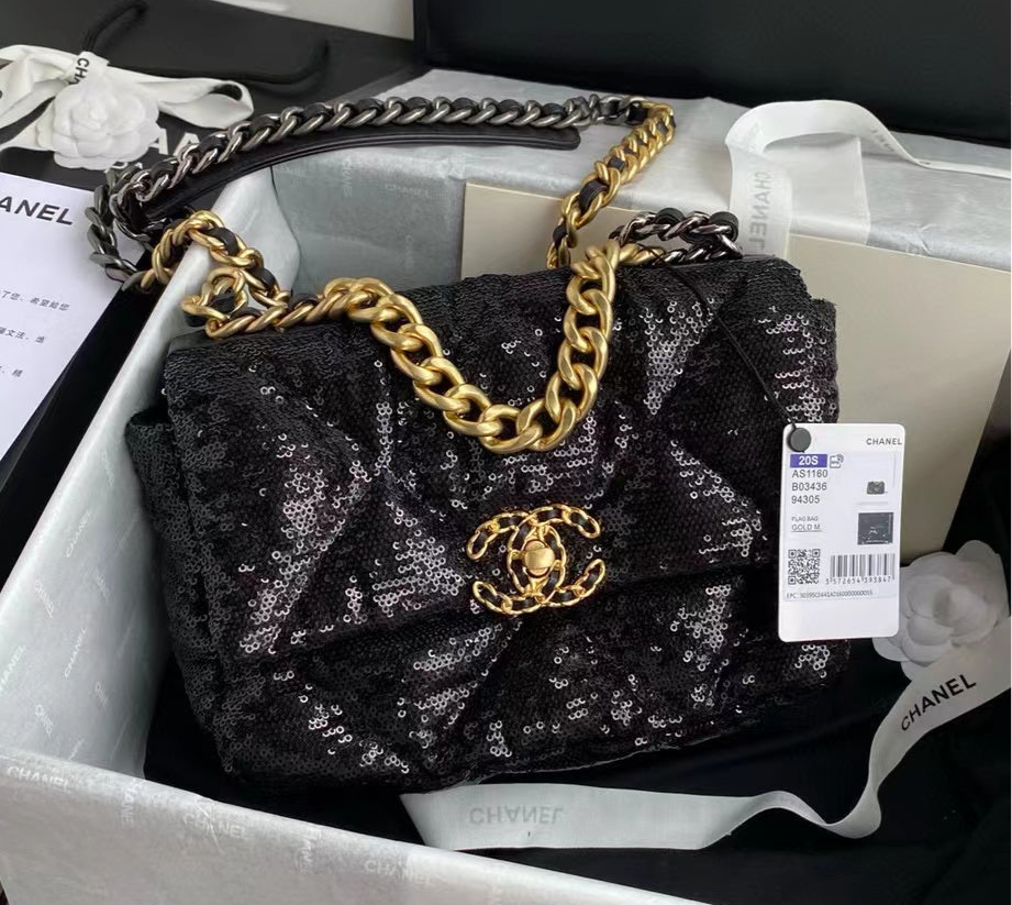 sequin 19 Flap Bag Black