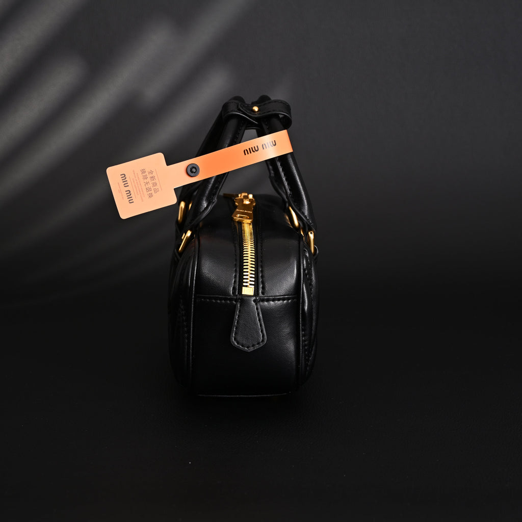 Miu Miu Black Matelass¨¤? Leather Top Handle Bag