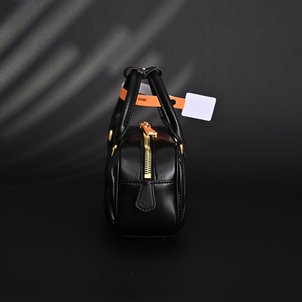 Miu Miu Black Matelass¨¤? Leather Top Handle Bag