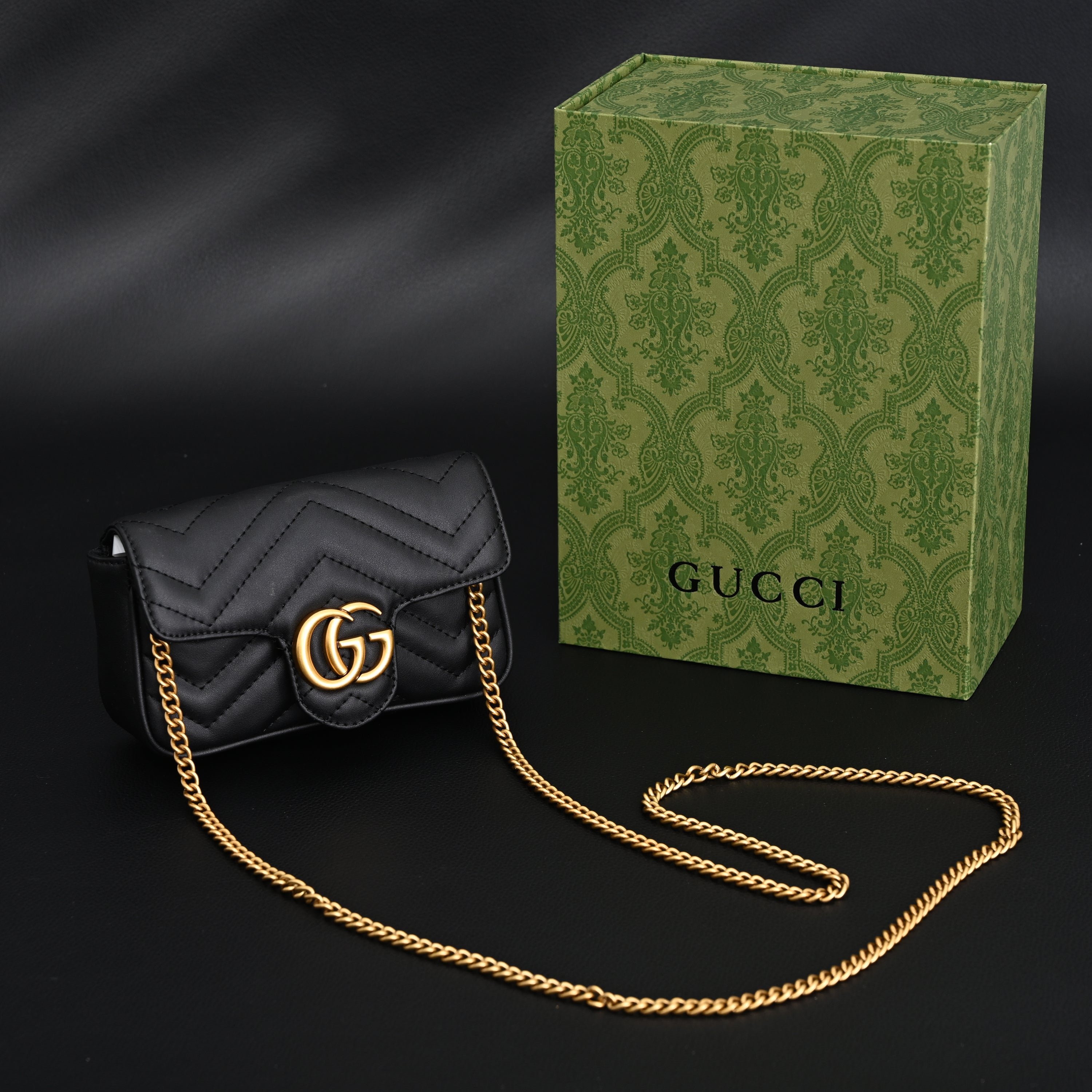 GG Marmont Matelass Mini Shoulder Bag  Black Leather with Gold Chain