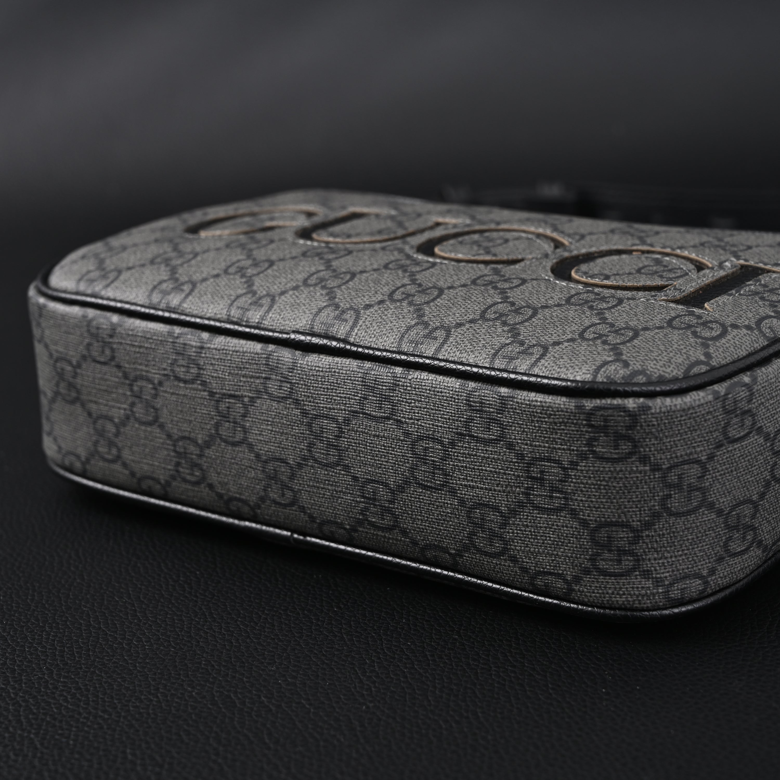 Ophidia GG Supreme Belt Bag  Black/Grey Monogram