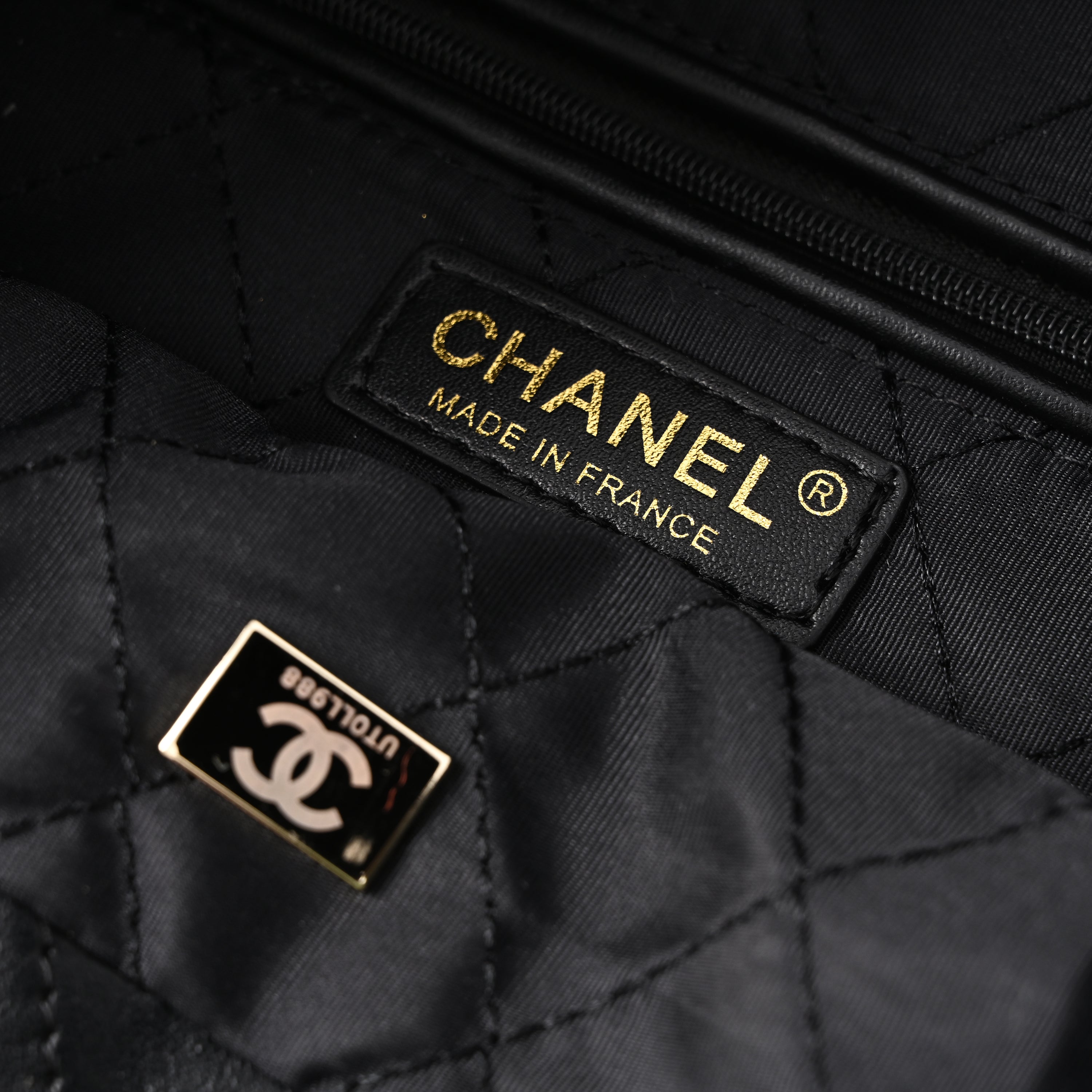 19 Flap Bag  Black Quilted Lambskin with Gold & Ruthenium Hardware