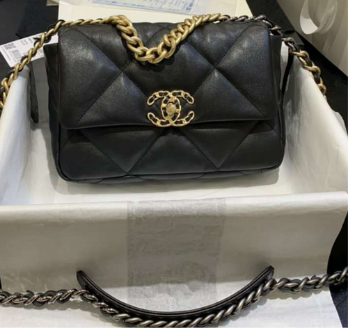 19 Small Flap Bag Black