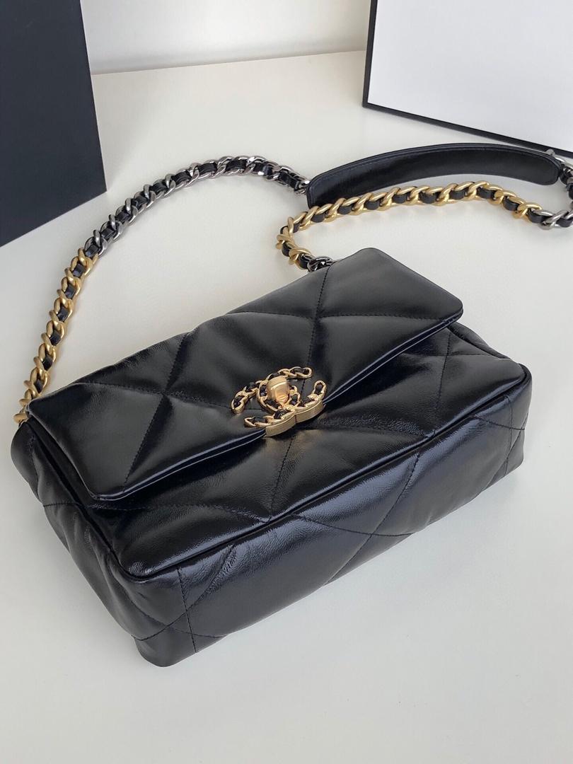 19 Large Flap Bag Black
