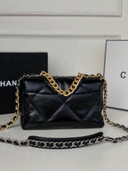 19 Large Flap Bag Black