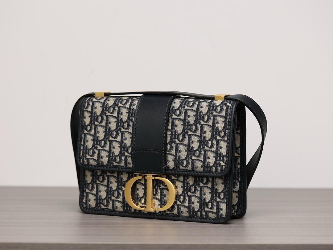 30 Montaigne Bag Oblique Blue Jacquard