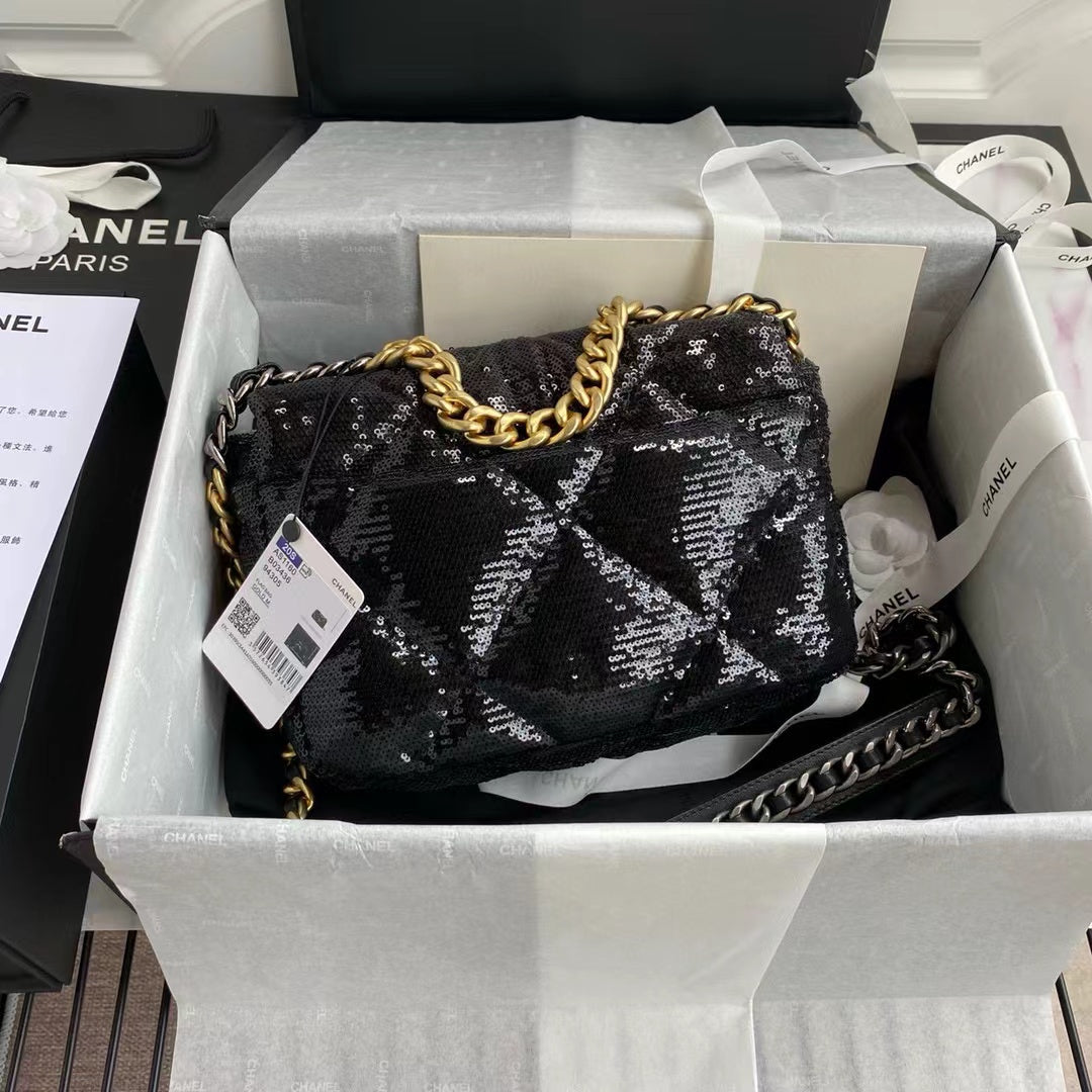 sequin 19 Flap Bag Black