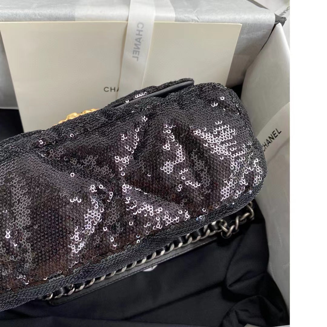 sequin 19 Flap Bag Black