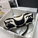 19 Flap Bag medium black ecru